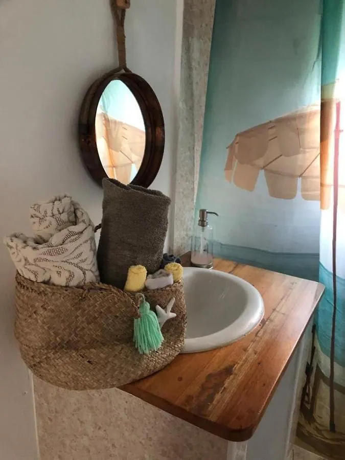 Seacret Studios - Cozy Jamaican Retreat Apts Negril 0*,